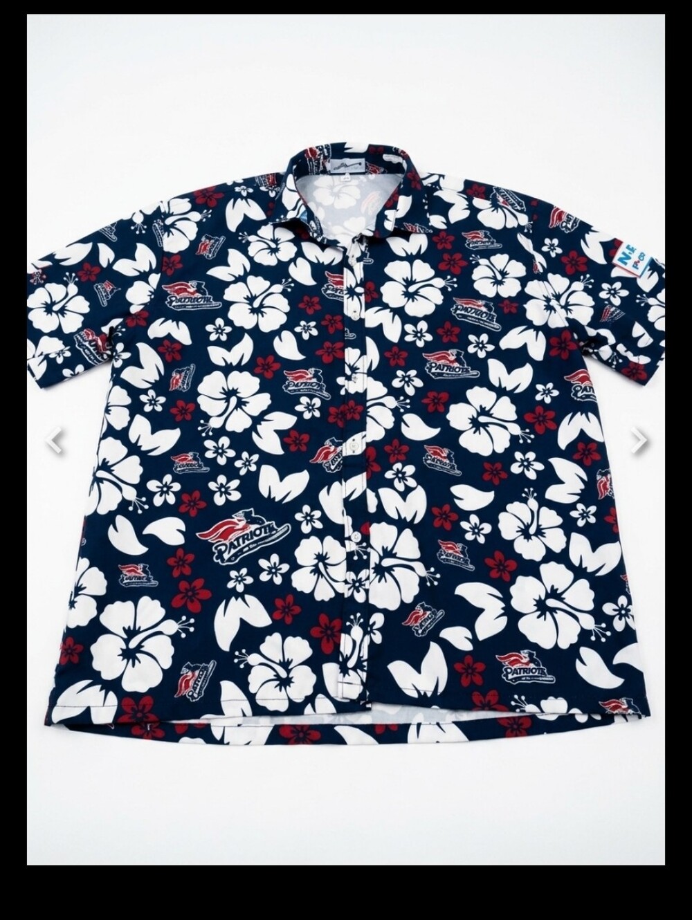 Patriots Navy Floral Short-Sleeve Button-Up Shirt With Hibiscus Flowers